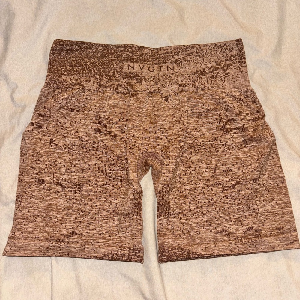 NVGTN Women's Textured Brown Bike Shorts